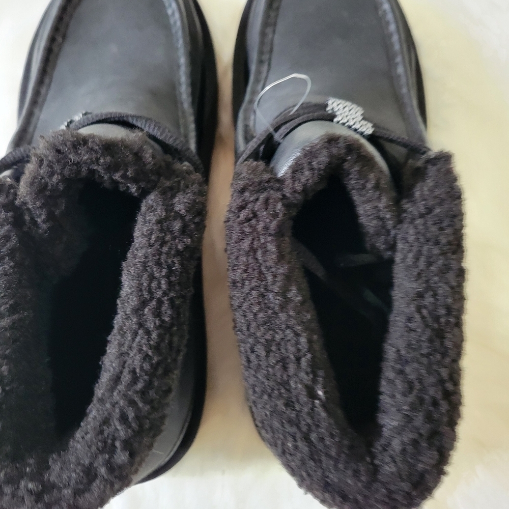 Stacy Adams Black Fur-Lined Boots - Picture 5 of 11